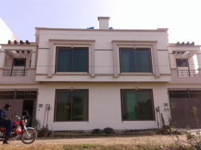 Гостиница Vacation Rental Villas  Лахор